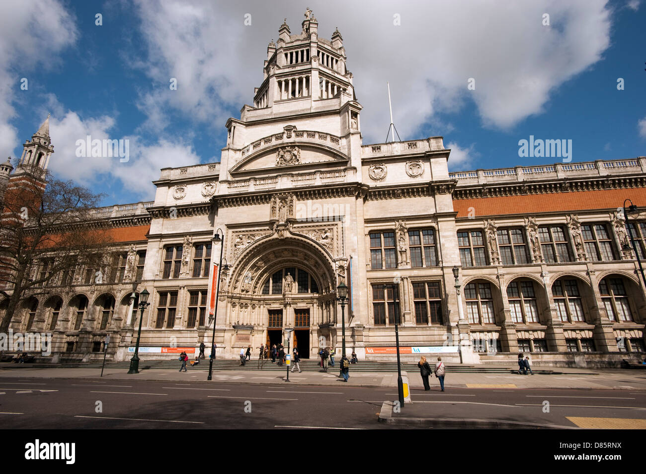 Музей виктории в лондоне. Victoria and Albert Museum. Victoria & Albert Museum, Лондон. Южно-Кенсингтонского музея.