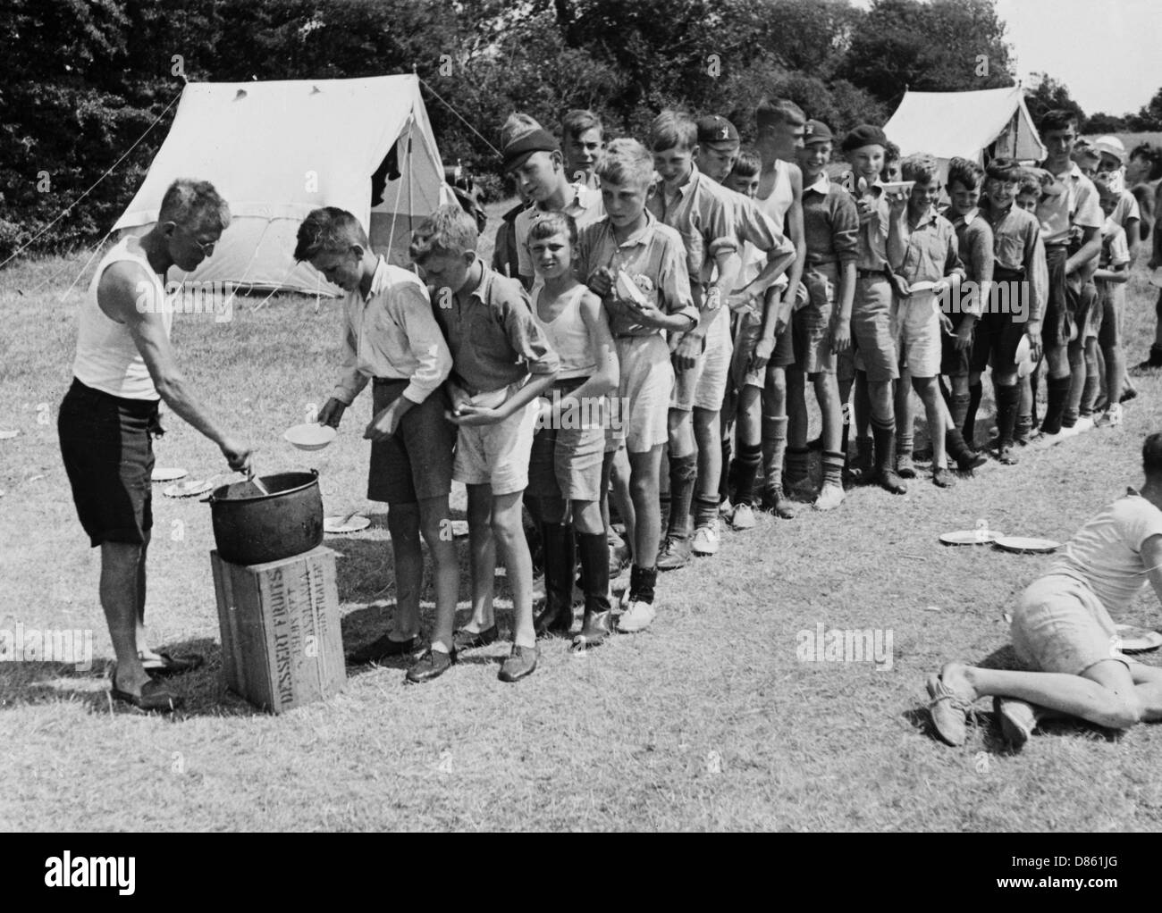 Boys Club, food serving 1934 Stock Photo