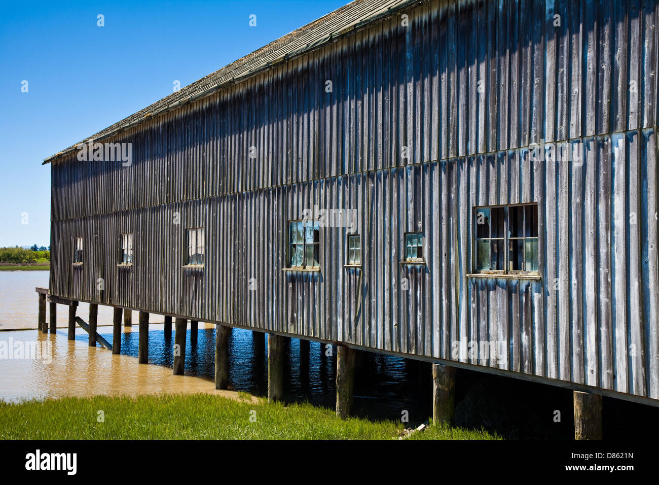 A fishing net loft built on the banks of the Fraser River at Steveston ...