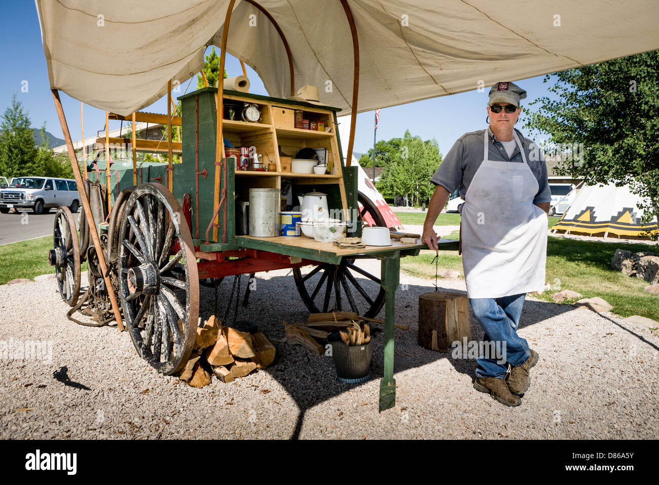 Chuck wagon and cook at Buffalo Bill Historical Center, Cody, Wyoming Stock Photo