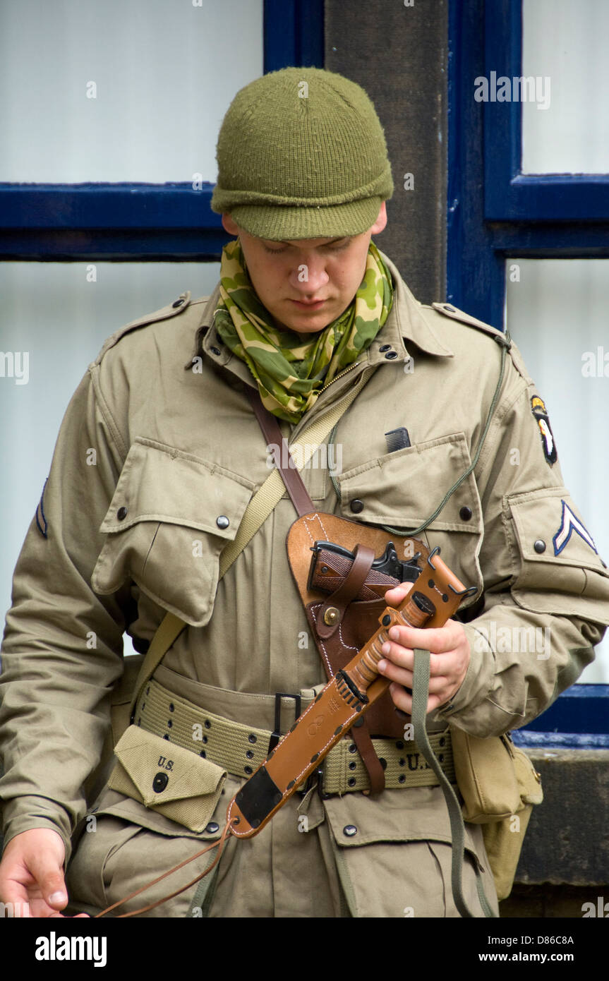 US Airborne soldier in Haworth 2013 Stock Photo - Alamy