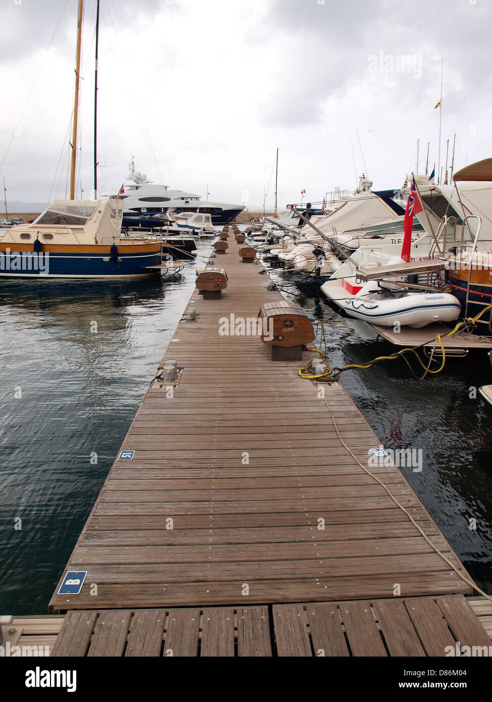 St. Tropez docks Stock Photo Alamy