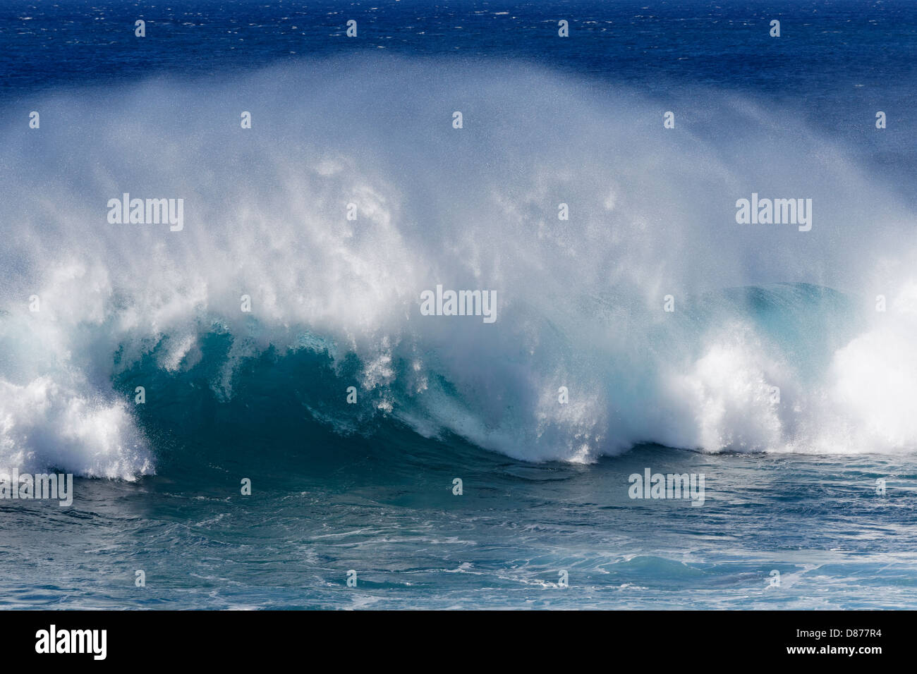 Breaking the waves hi-res stock photography and images - Alamy