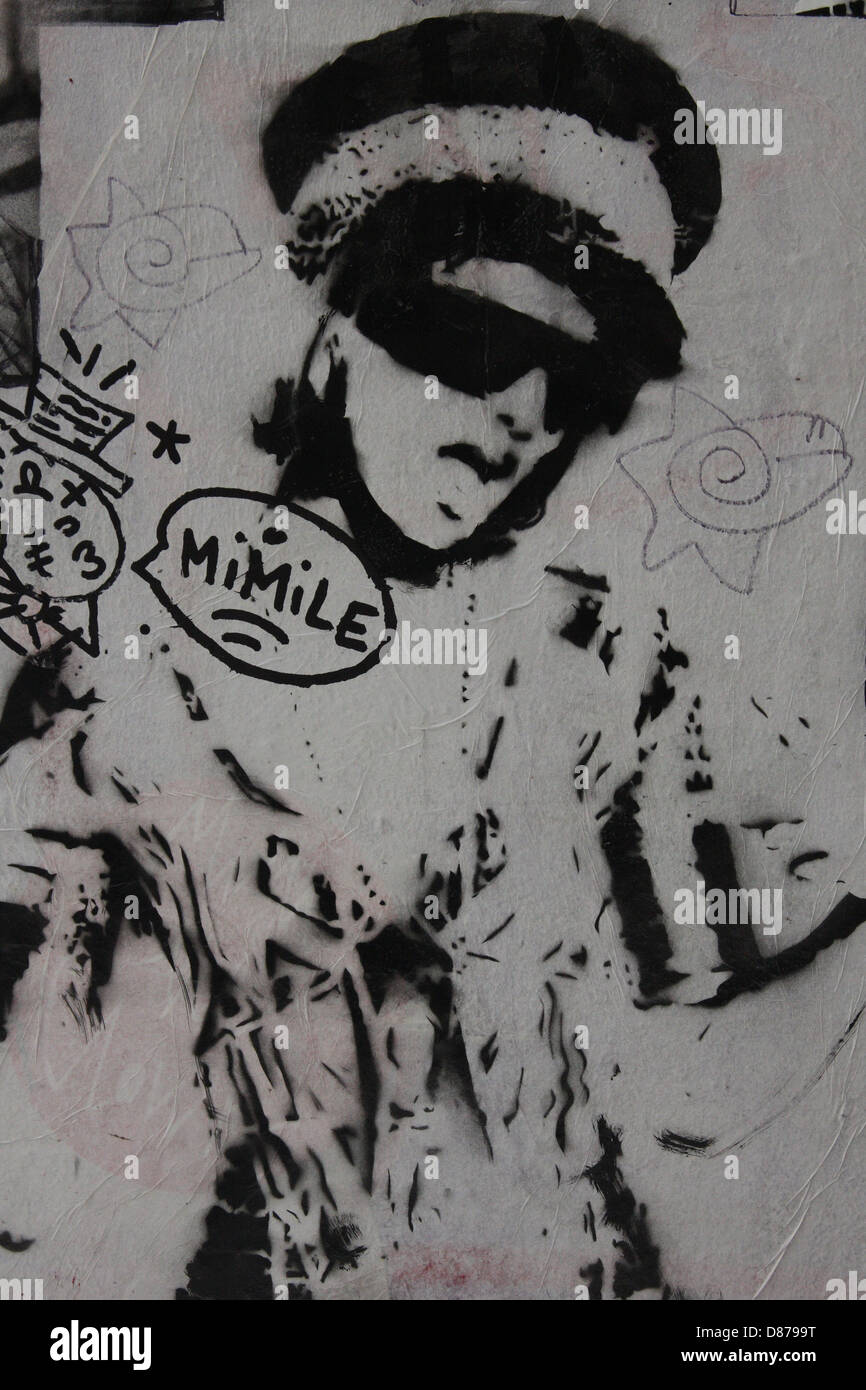 Street Art in Paris Stock Photo Alamy