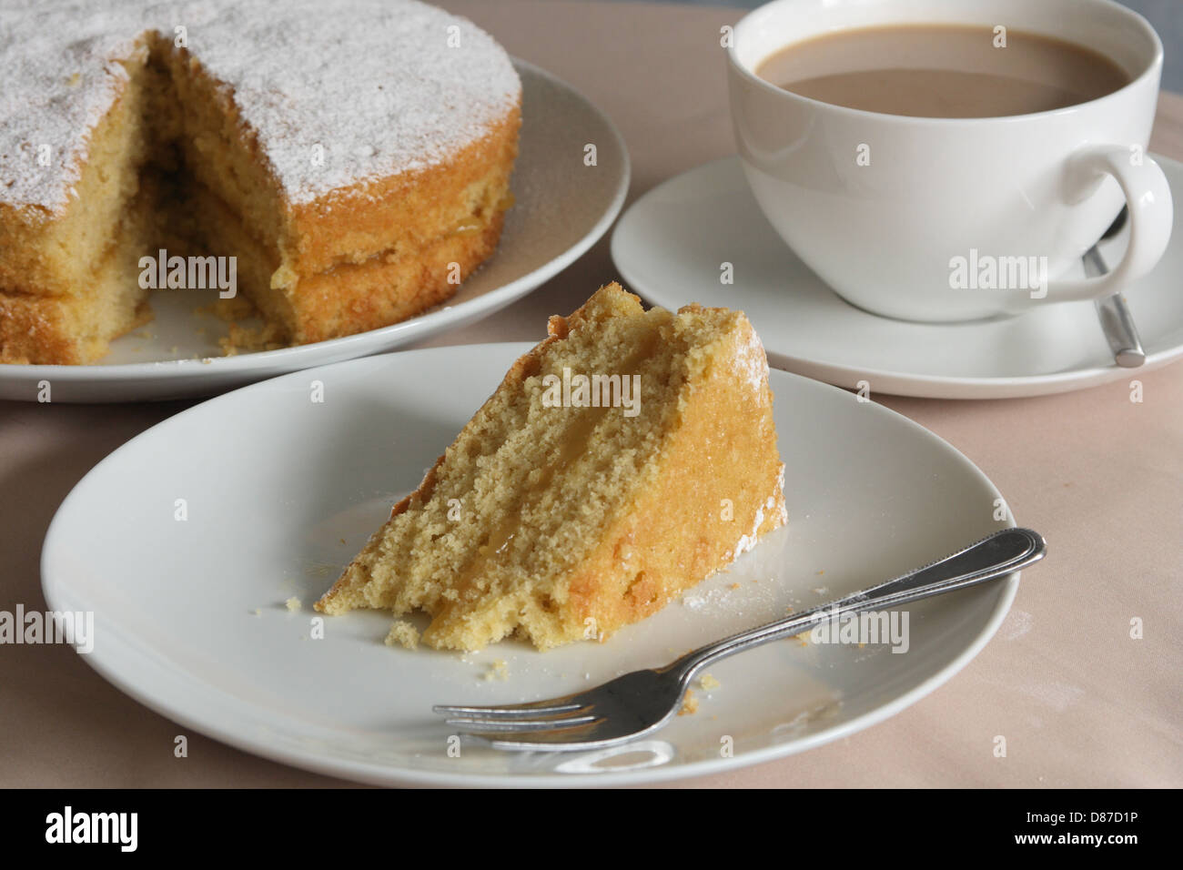 Lemon Victoria Sponge Cake Lemon Victoria Sponge Cake