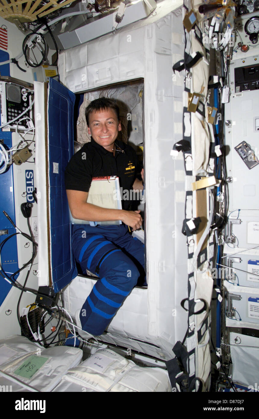 Where Do Astronauts Sleep In A Space Station