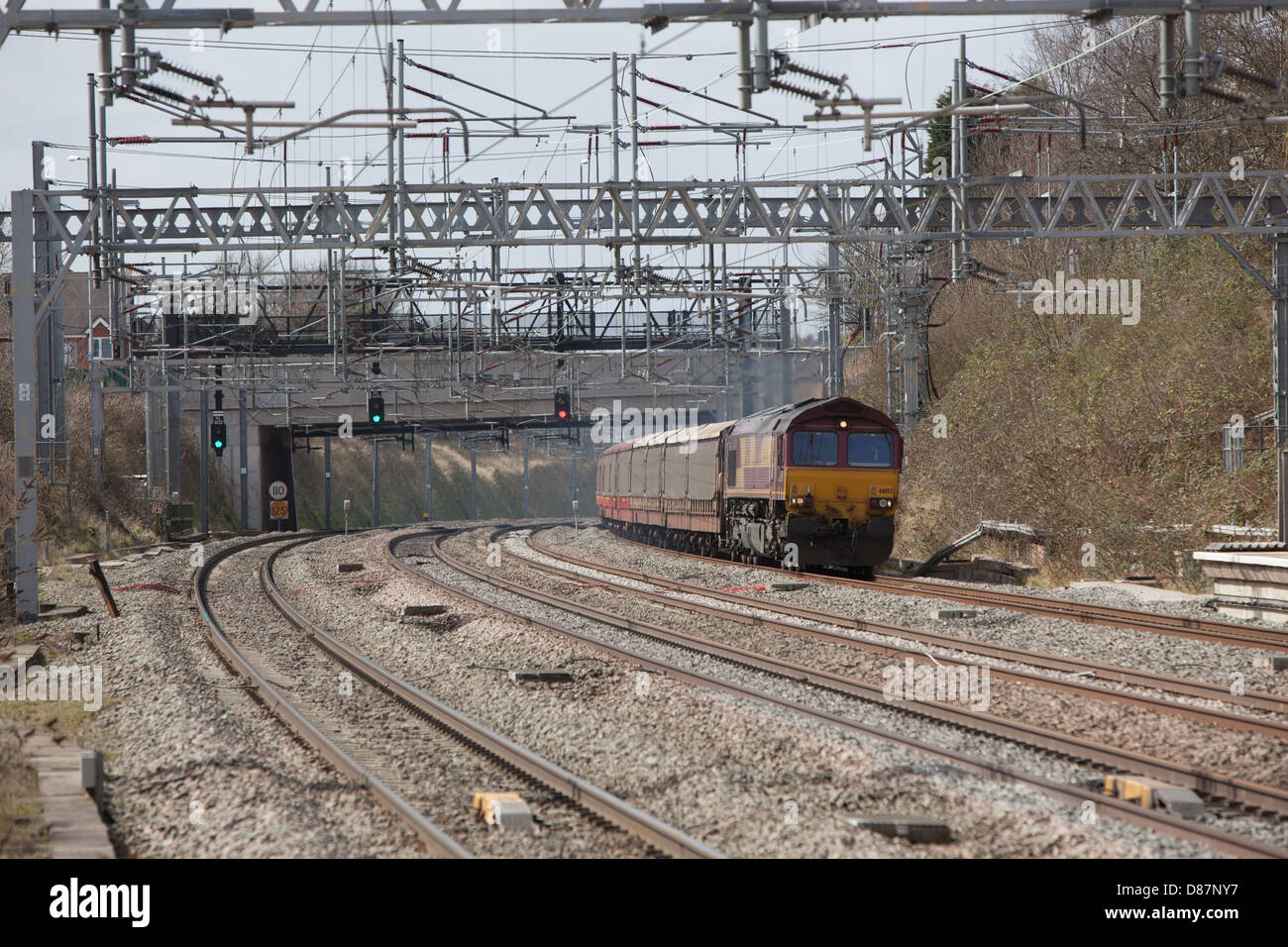 Freight train passing through Tamworth station on the West Coast Main ...