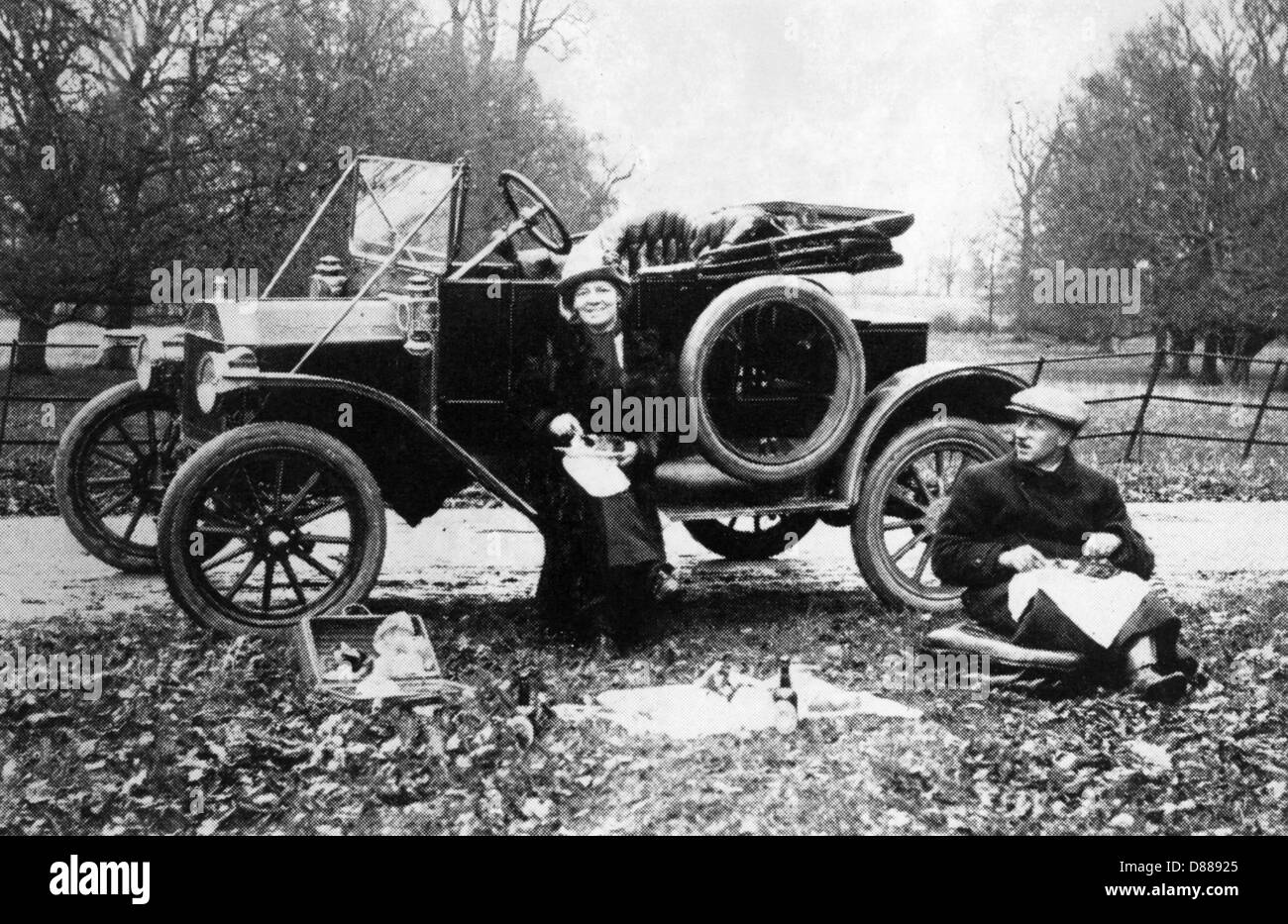 Model Ford T car by the roadside Stock Photo Alamy