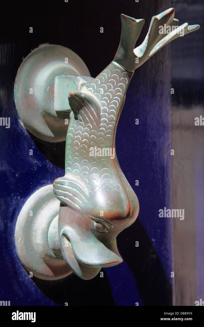 Malta, Vittoriosa, Birgu, door handle Stock Photo Alamy