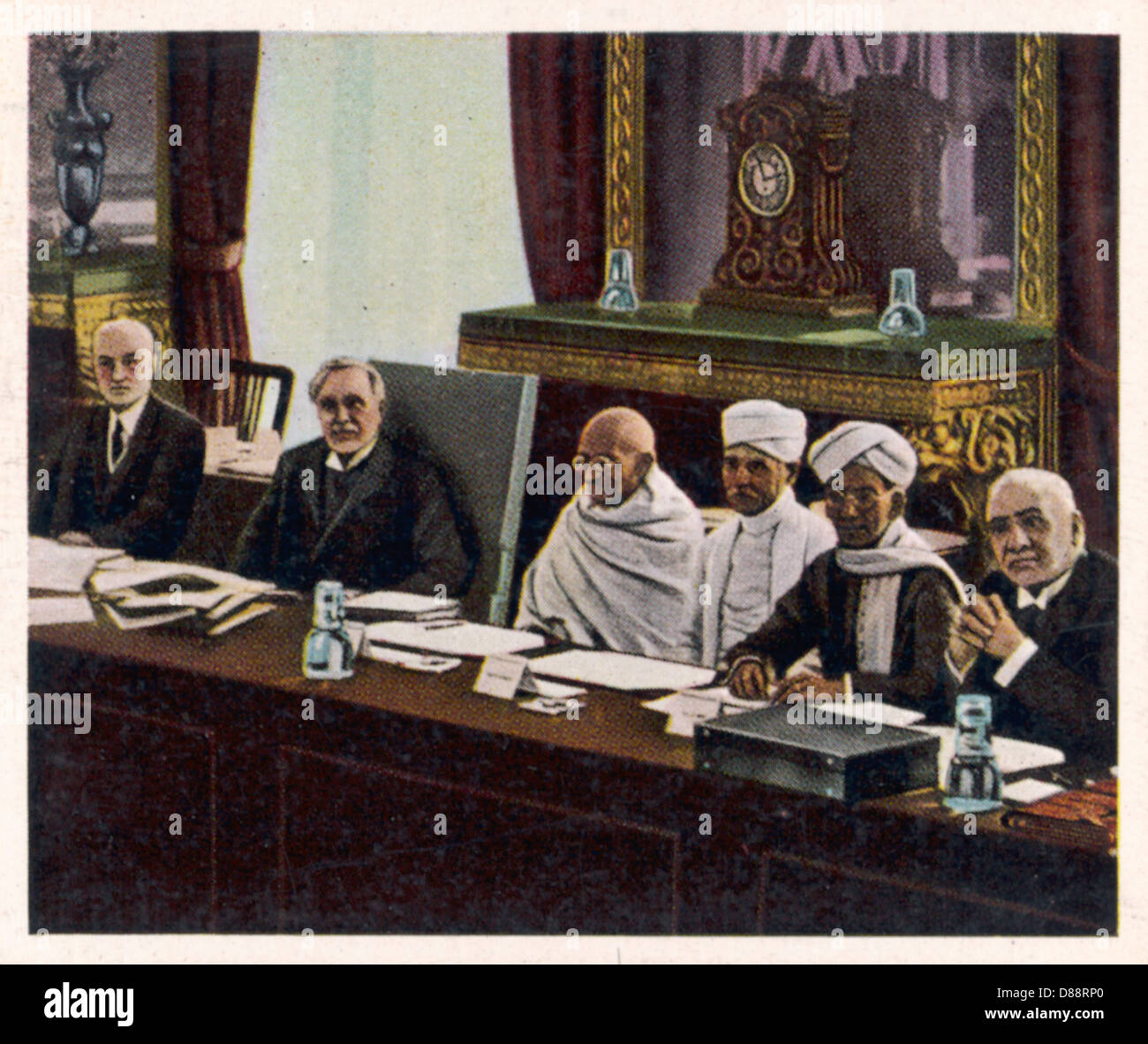 Gandhi round table conference hi-res stock photography and images - Alamy, image size:1300x1182