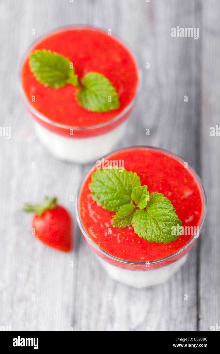 Strawberry and yoghurt dessert Stock Photo Alamy