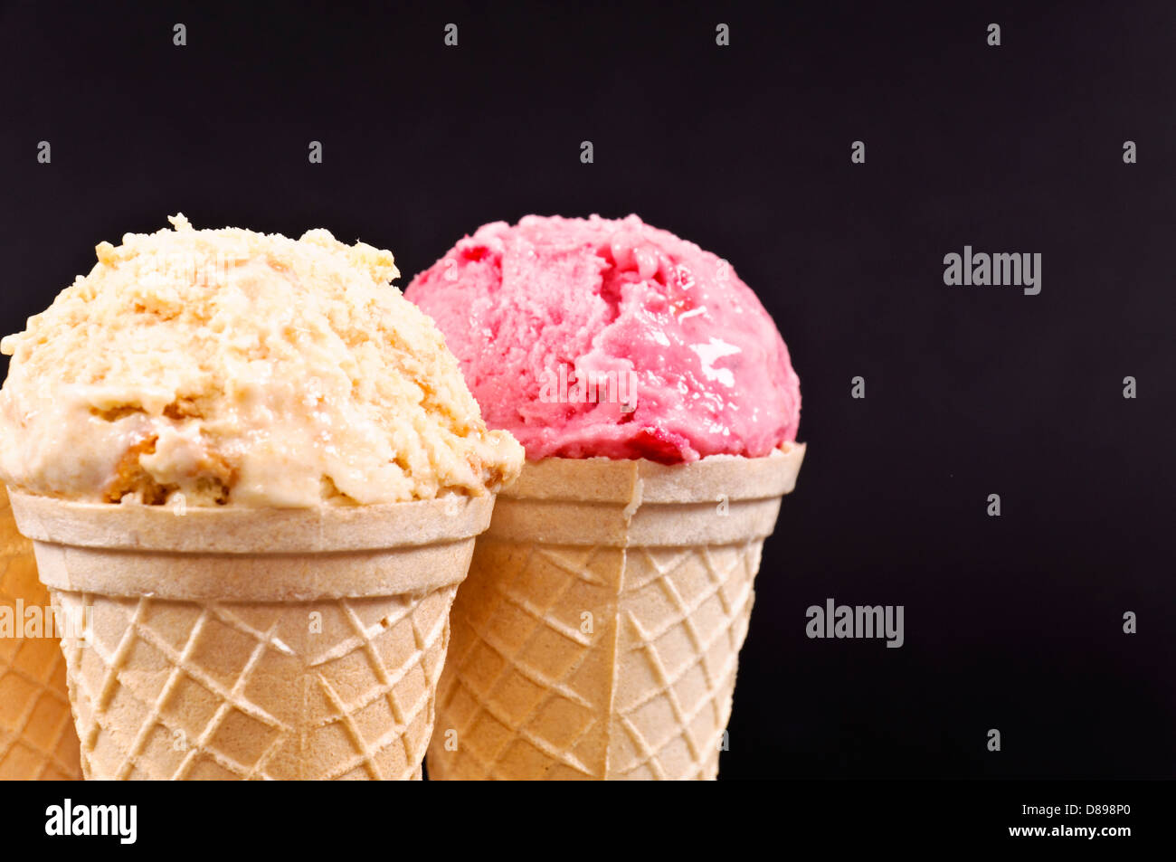 Big white ice cream hi-res stock photography and images - Alamy
