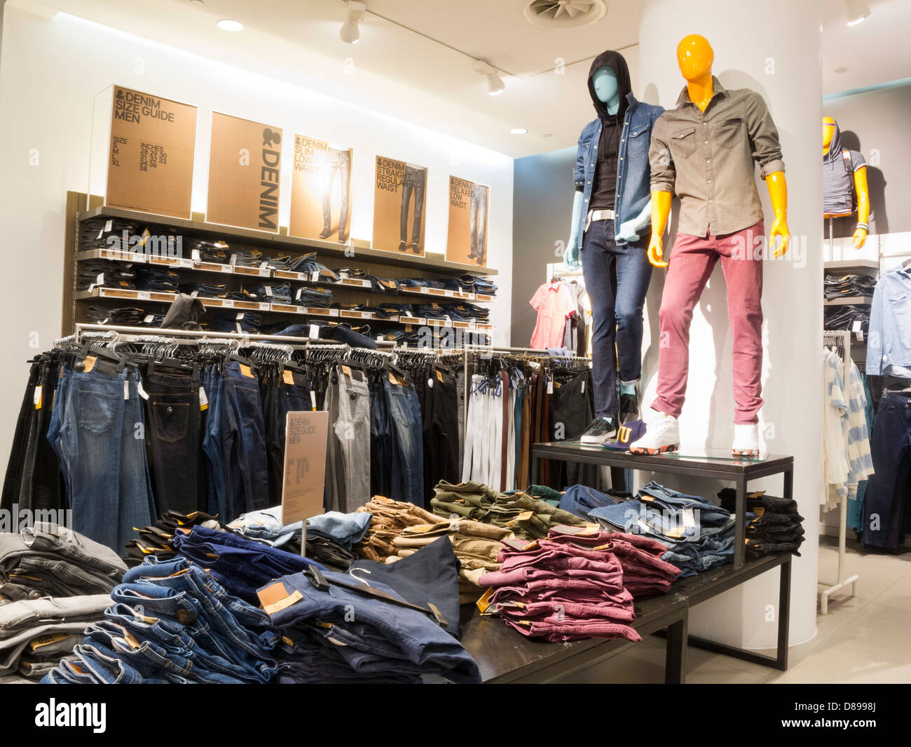 H&M Clothing Store, NYC Stock Photo Alamy