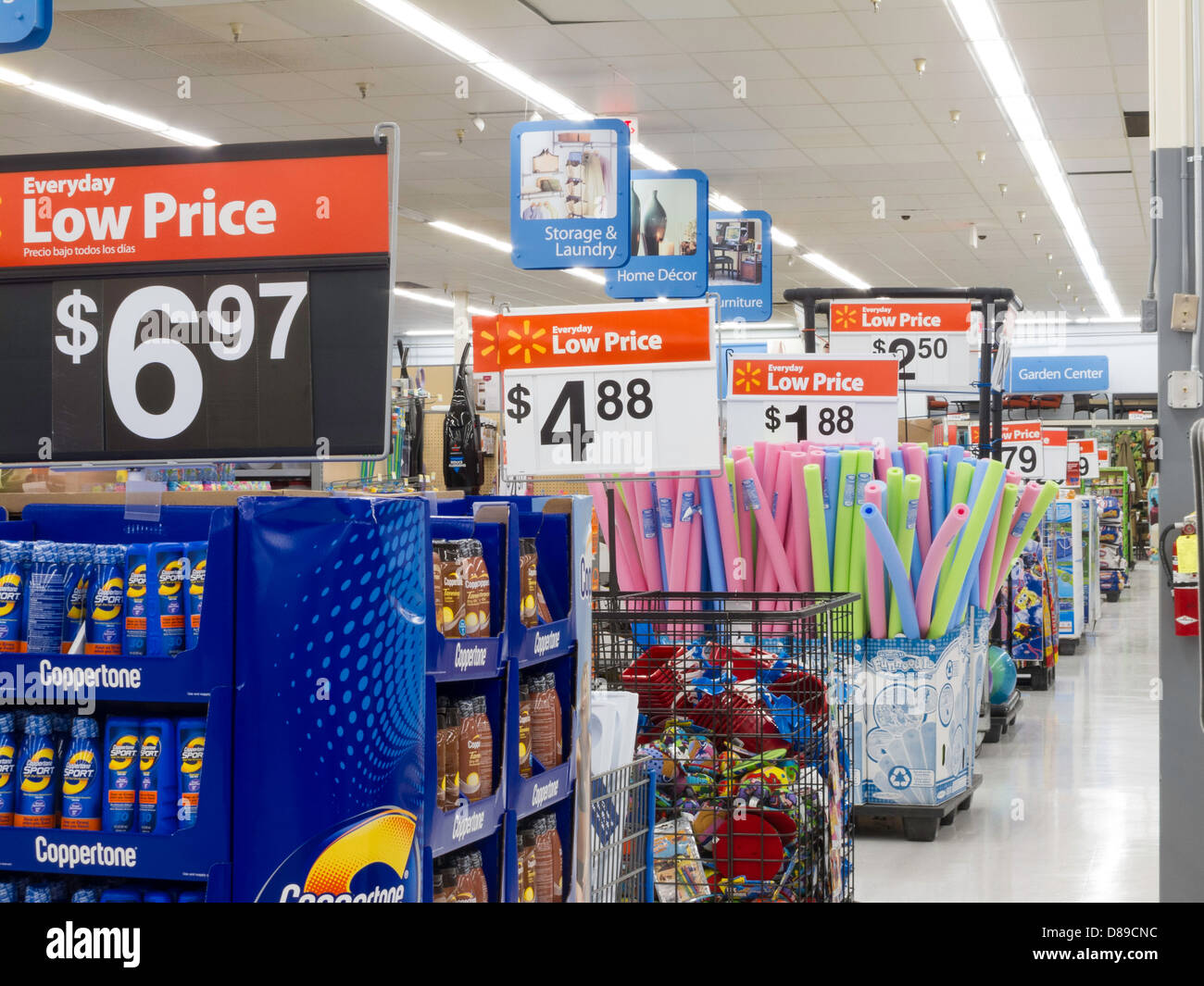 Walmart Discount Department Store, USA Stock Photo