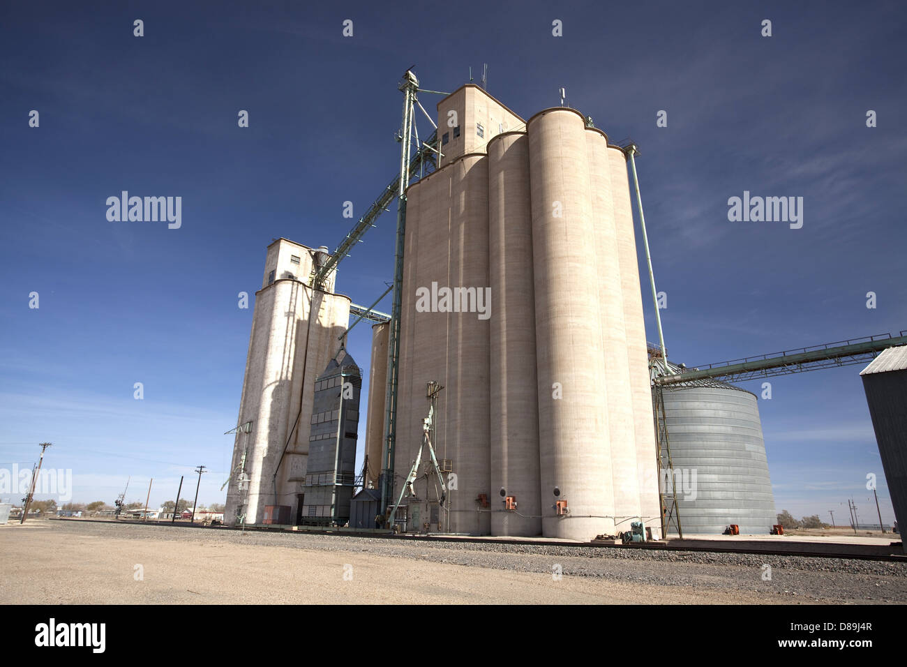 Grain elevator texas hires stock photography and images Alamy