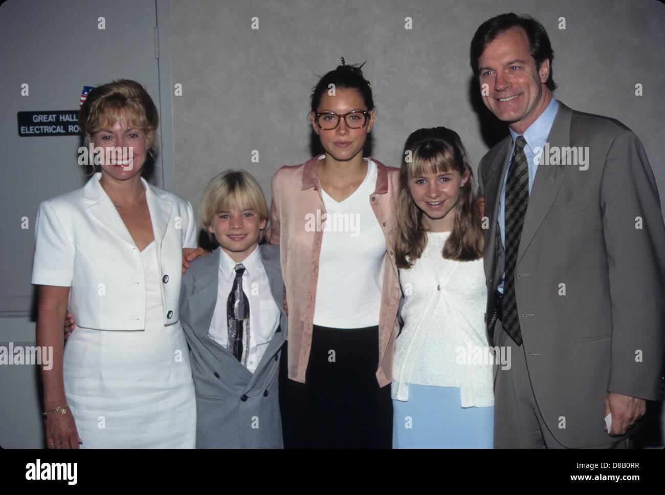 Catherine Hicks With Stephen Collins David Gallagher Jessica Biel Beverly Mitchell Beautiful People Awards Brunch 1997 K9547tr Credit Image C Tom Rodriguez Globe Photos Zumapress Com Stock Photo Alamy