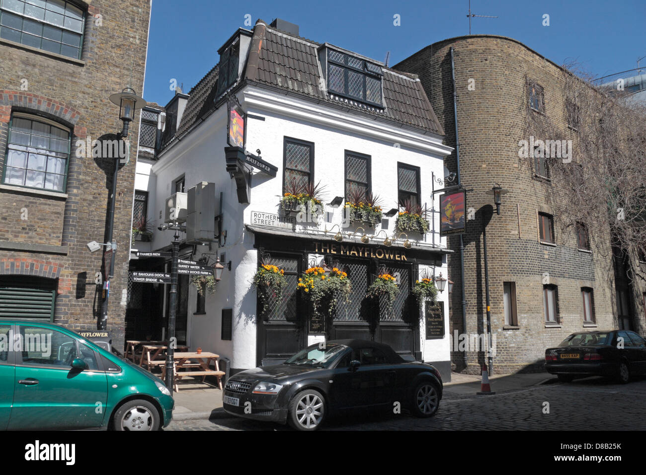 The Mayflower public house, the oldest pub on the River Thames, Rotherhithe Street, Rotherhithe, London, SE16, UK. Stock Photo
