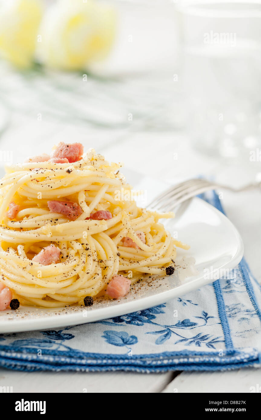 Spaghetti Alla Carbonara A Traditional Italian Recipe Stock Photo Alamy