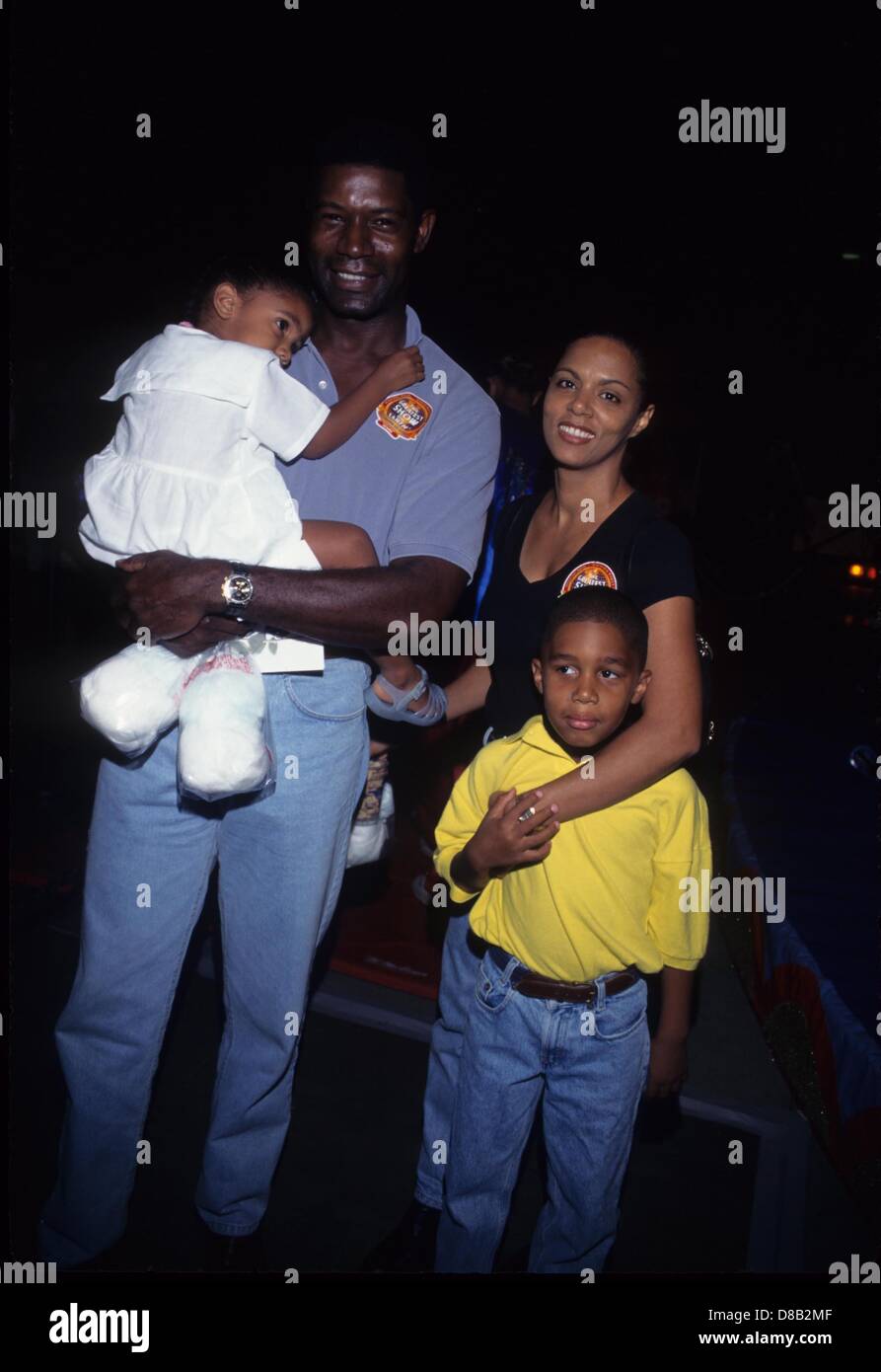 Dennis haysbert wife lynn children hires stock photography and images(08)