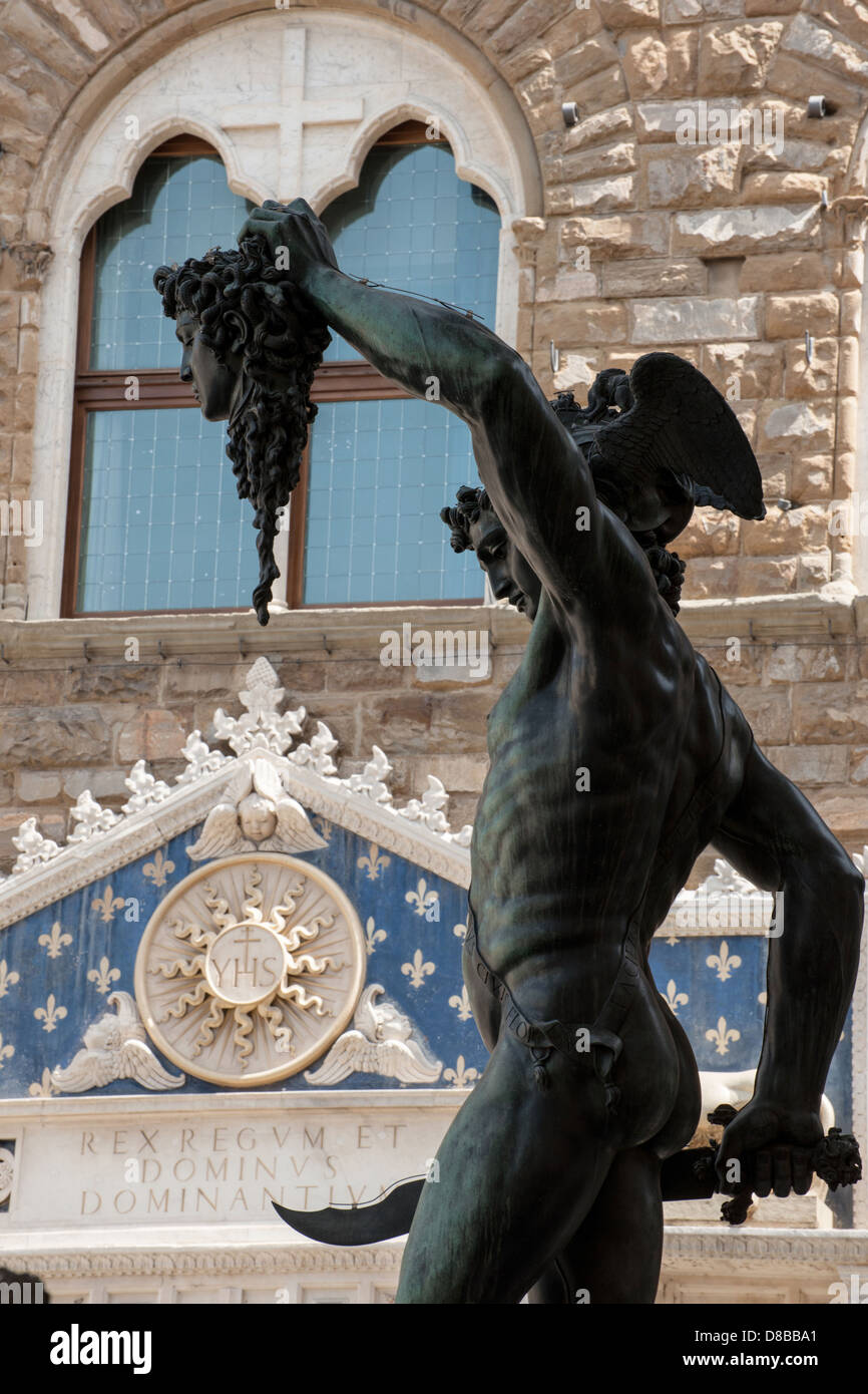 Perseus Holding The Head Of Medusa Stock Photos & Perseus ...