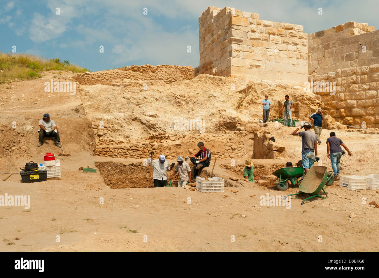 Archaeological dig hi-res stock photography and images - Alamy