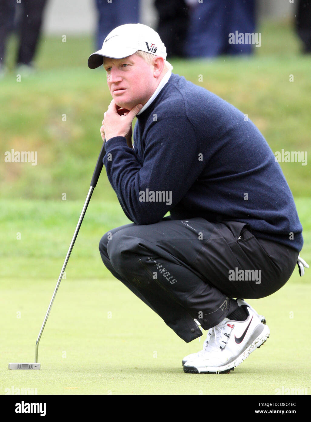 24 05 2013 Wentworth England Richard Finch On The Green During The Stock Photo Alamy