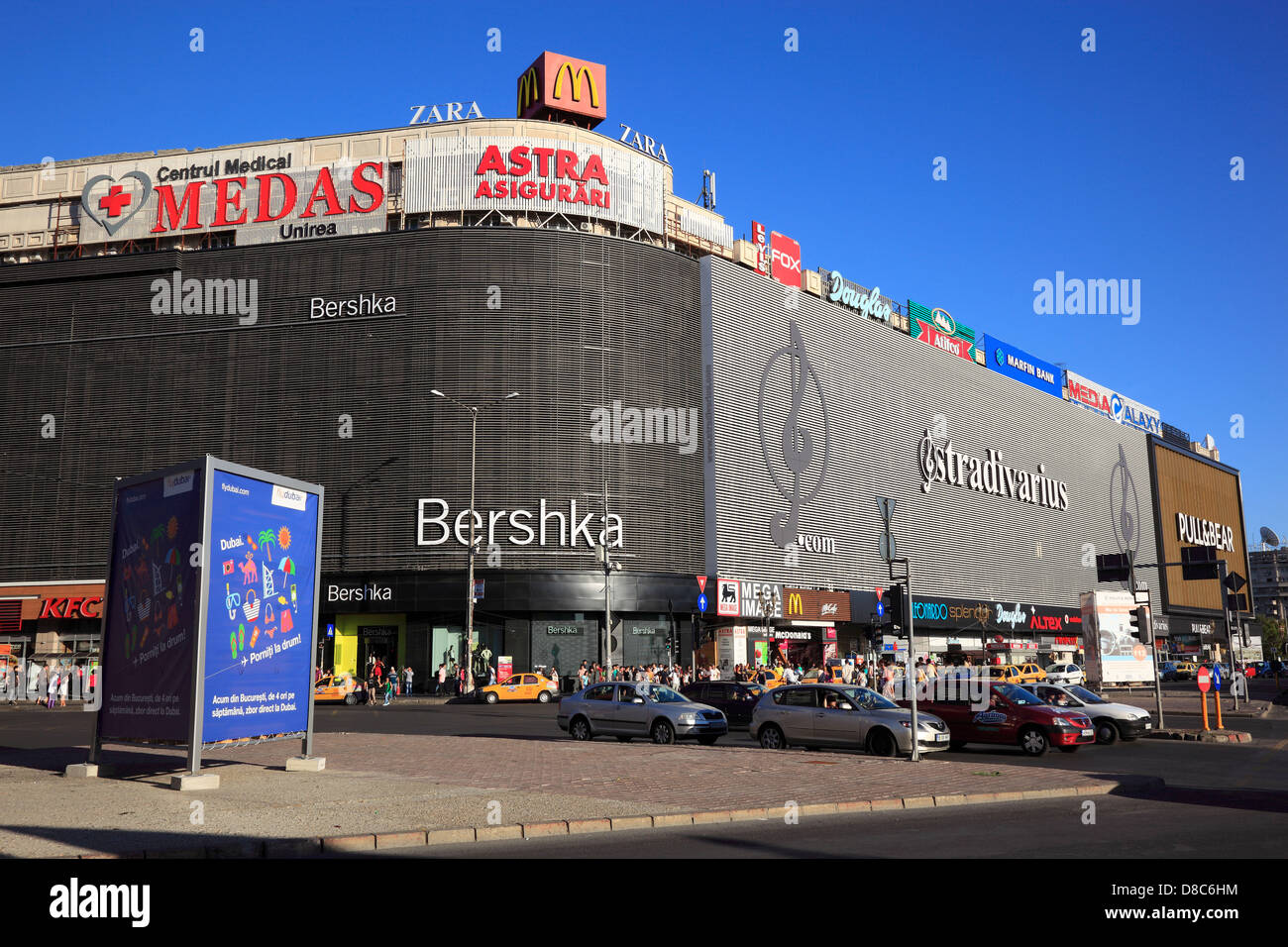 Romanian mall hi-res stock photography and images - Page 2 - Alamy