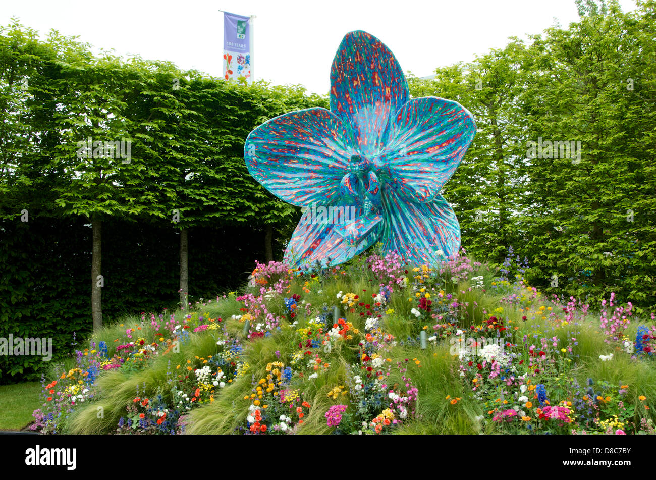 Flower Sculpture By Marc Quinn to celebrate the Centenary of RHS Chelsea Flower Show 1913 -2013 in London, UK Stock Photo