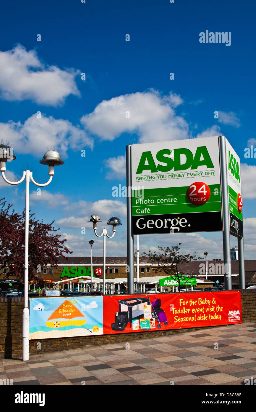 Clapham junction asda hires stock photography and images Alamy