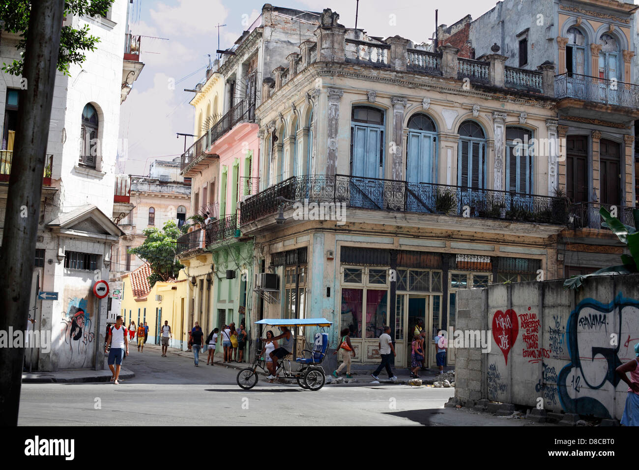 Street In Downtown Havana Cuba Stock Photo Alamy