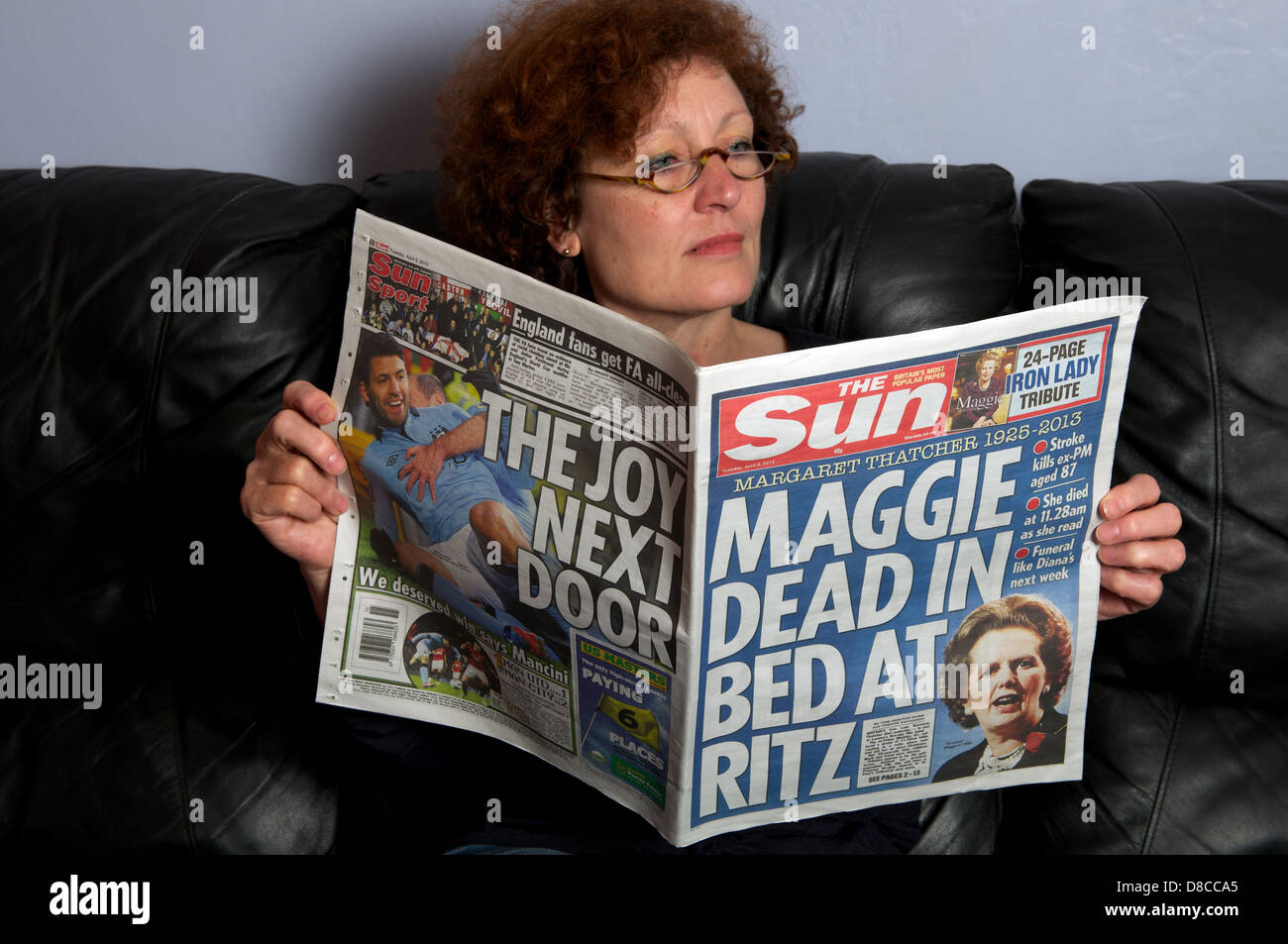 The Sun newspaper (09.04.13) with headline 'Maggie dead in bed at Ritz) Stock Photo