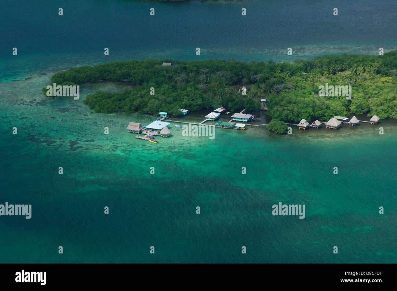 Aerial view of Coral Cay resort. Bastimentos National Marine Park Stock ...