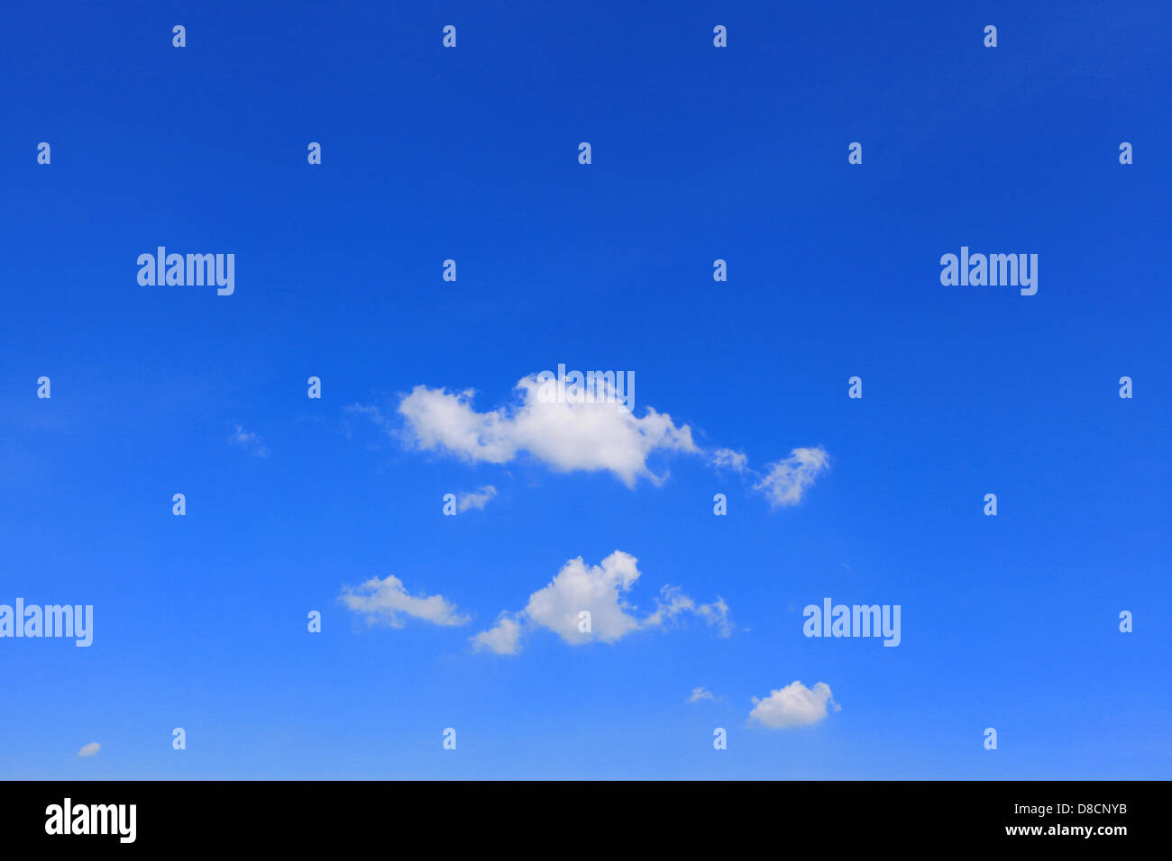Summer cloud bright blue sky hi-res stock photography and images - Alamy