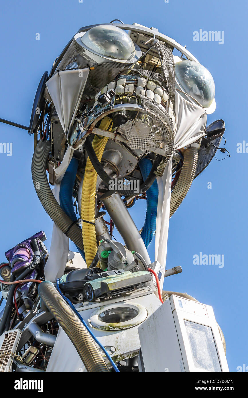 The wee man sculpture hires stock photography and images Alamy