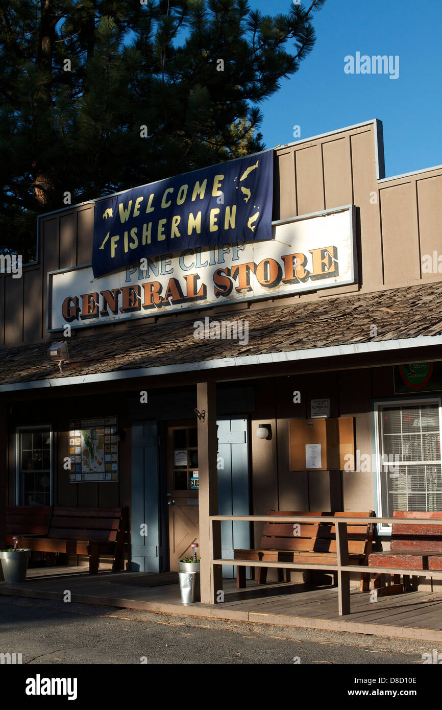 Rv park hires stock photography and images Alamy