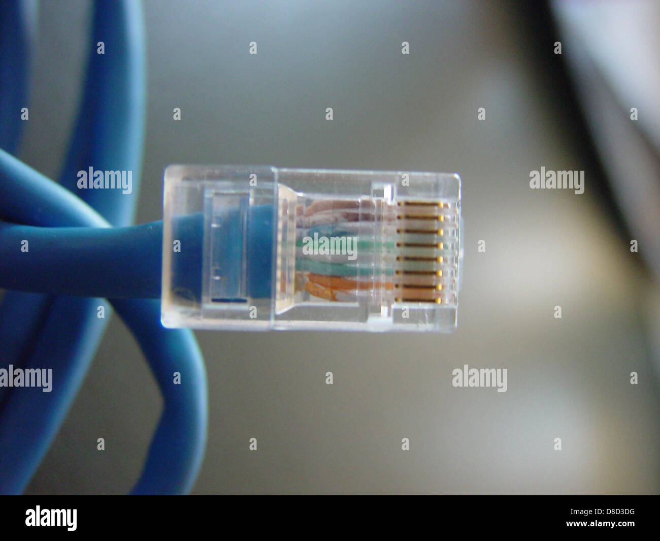 Twisted pair cable hires stock photography and images Alamy