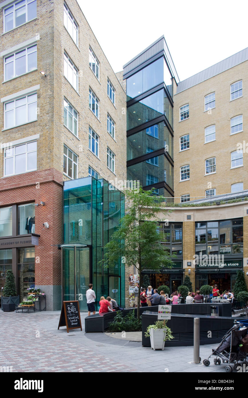 café in Covent Garden Stock Photo - Alamy