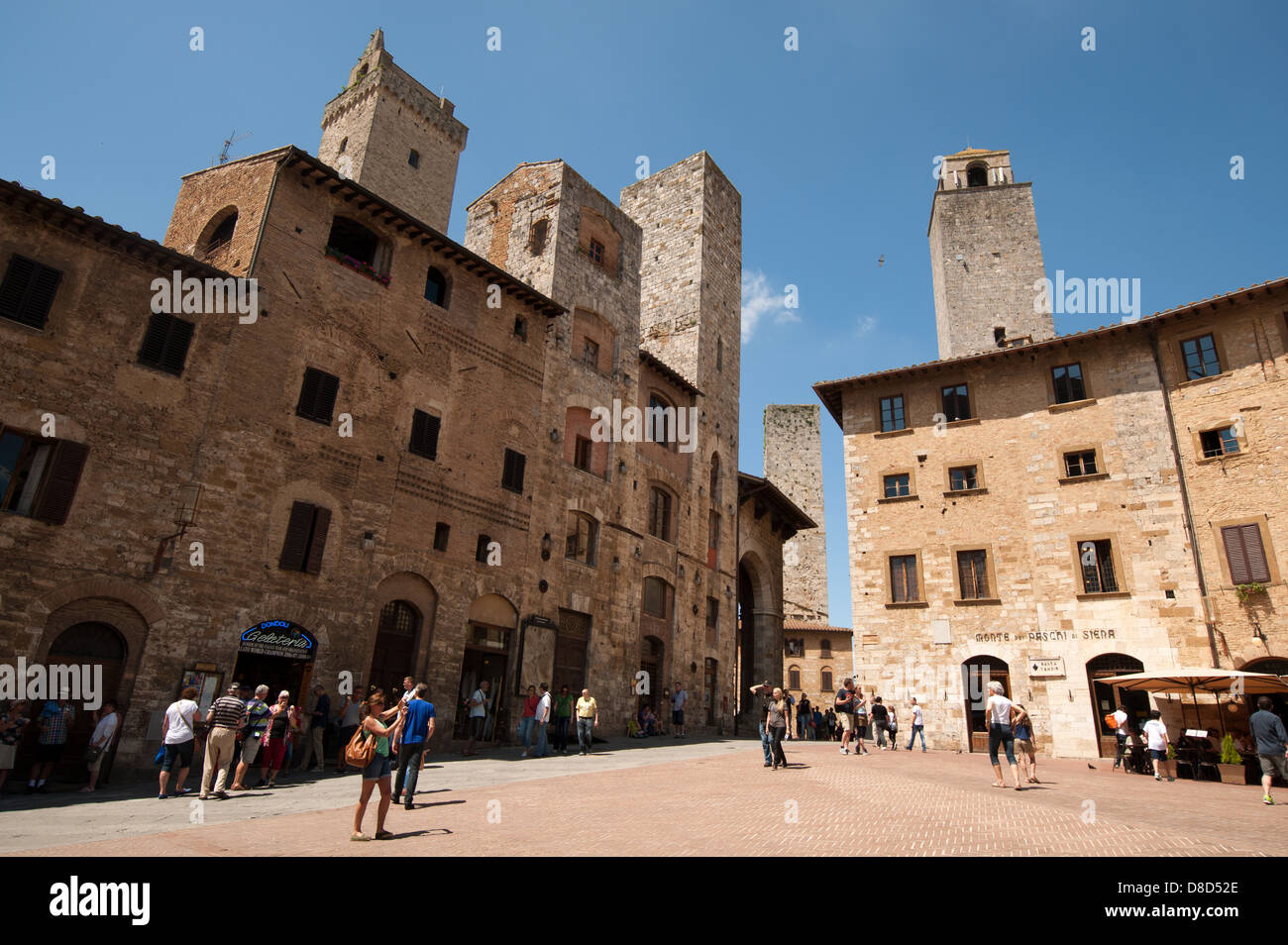 Piazza della Cisterna, San Gimignano, Tuscany, Italy, Europe Stock Photo