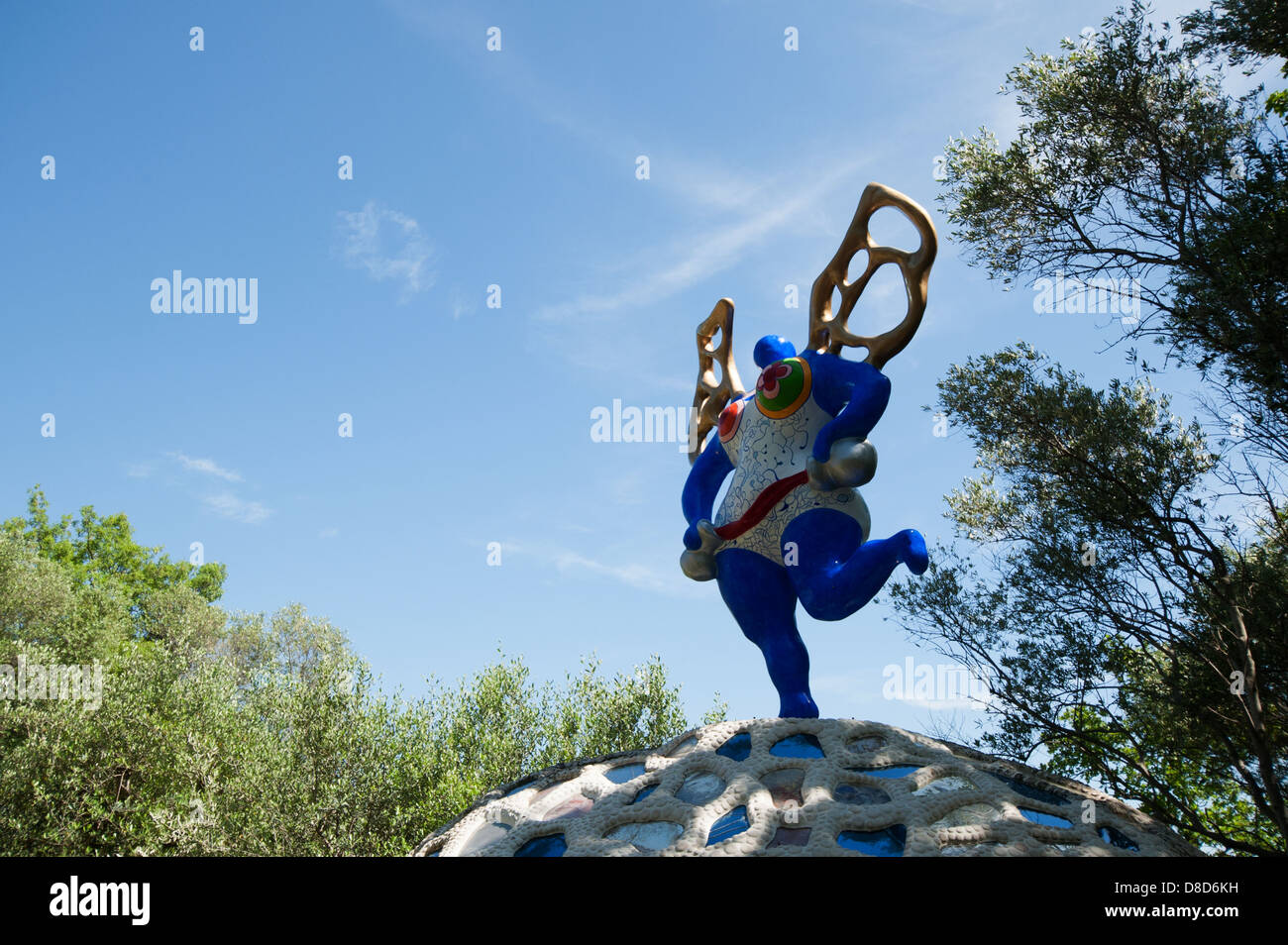 Garden Of Tarot A Sculpture Garden Created By Niki De Saint