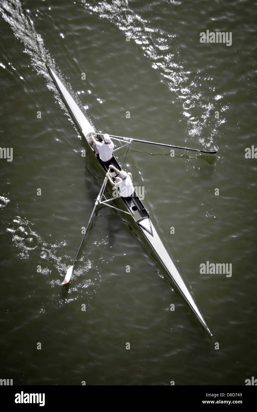 Crew team rowing two hi-res stock photography and images - Alamy