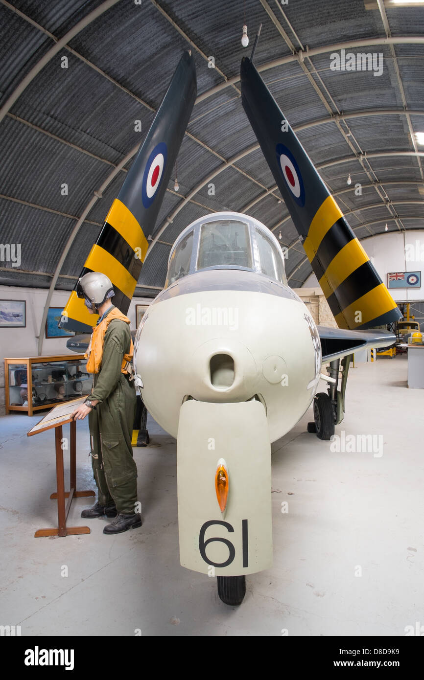 Folding wing aircraft hi-res stock photography and images - Alamy