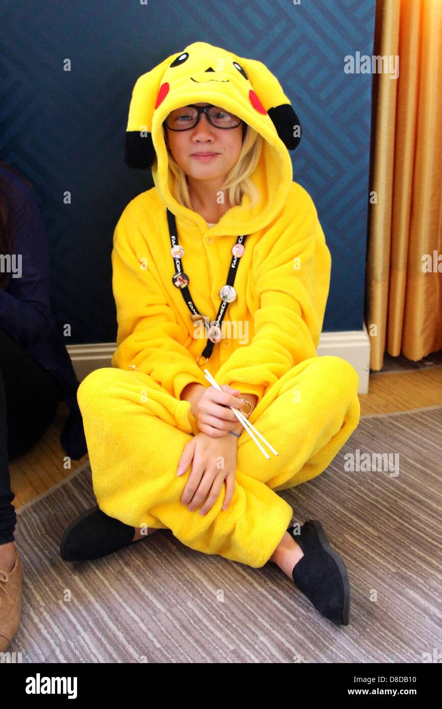 Pikachu costume hi-res stock photography and images - Alamy