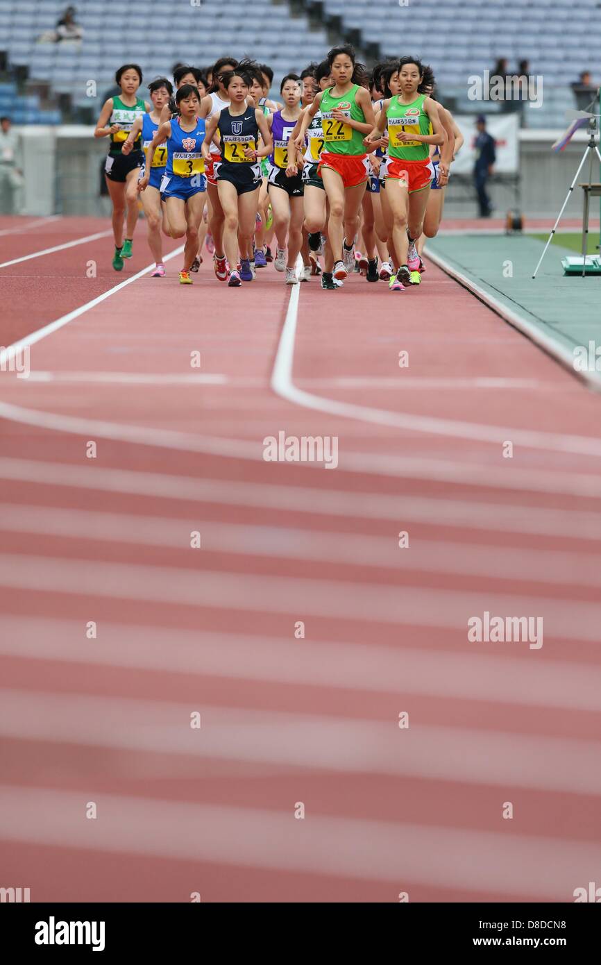 Genral view, MAY 25, 2013 - Athletics : The 92th Kanto University Athletics Championship, Women's 5000m at Nissan Stadium, Kanagawa, Japan. (Photo by AFLO SPORT) [1156] Stock Photo