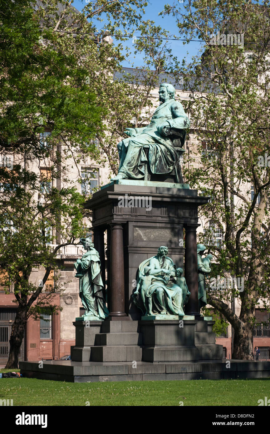 Hungary Budapest Szechenyi Istvan Ter Square monument statue Stock