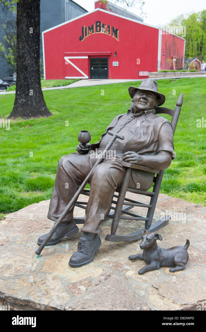 USA Louisville, Kentucky, Jim Beam American Stillhouse Statue of Booker