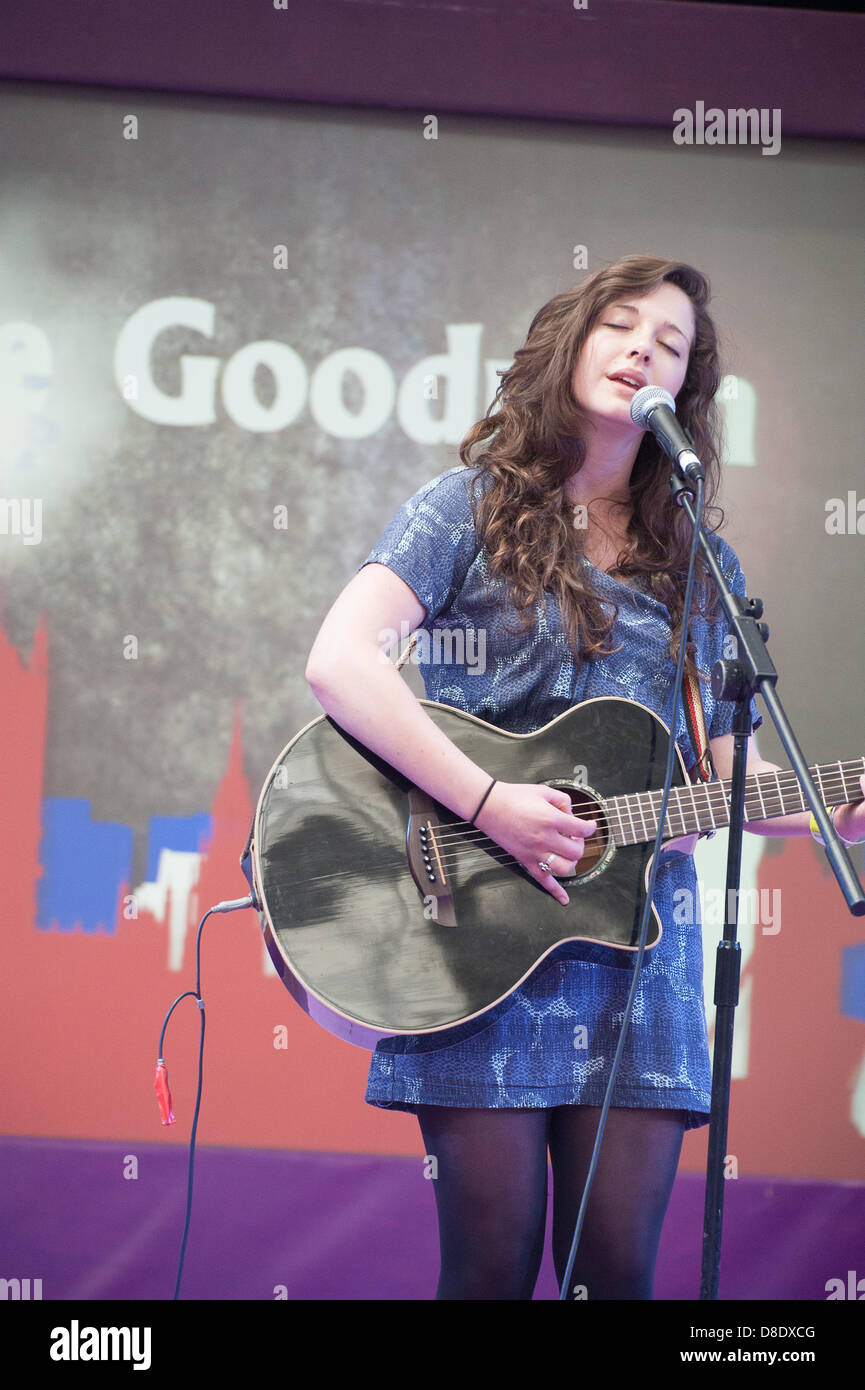 London, UK, 26th May 2013. Folk singer/songwriter Eve Goodman, 20, from Caernarvon, North Wales, entertains at the Great British Tattoo Show Credit: Terence Mendoza/Alamy Live News Stock Photo