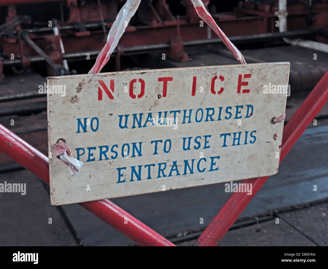 Notice - No Unauthorised Persons To Use This Entrance sign at Astley Green, Tyldesley,  Manchester, Lancashire, UK M29 7JB Stock Photo