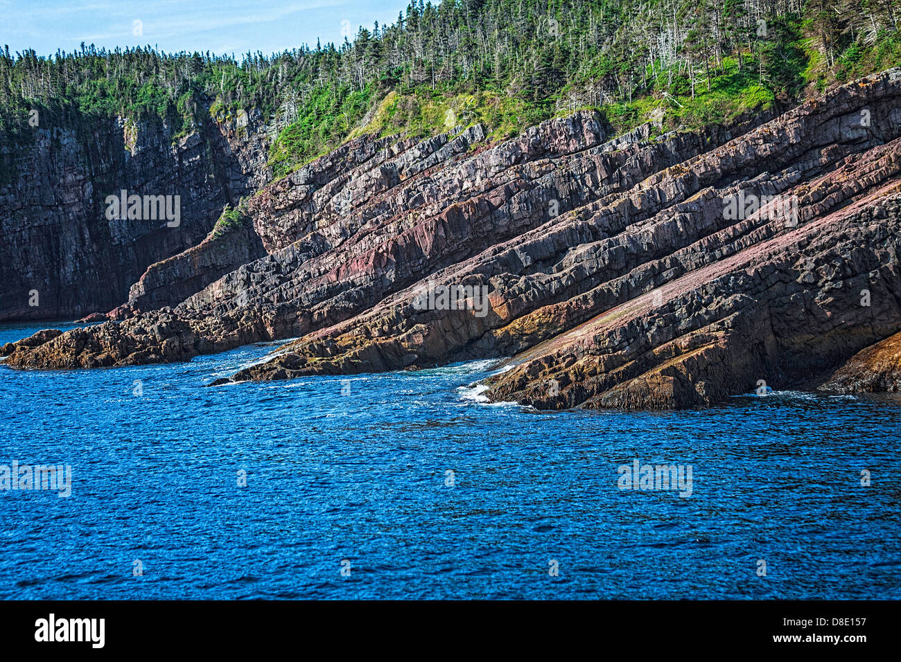 Newfoundland rocks hi-res stock photography and images - Alamy