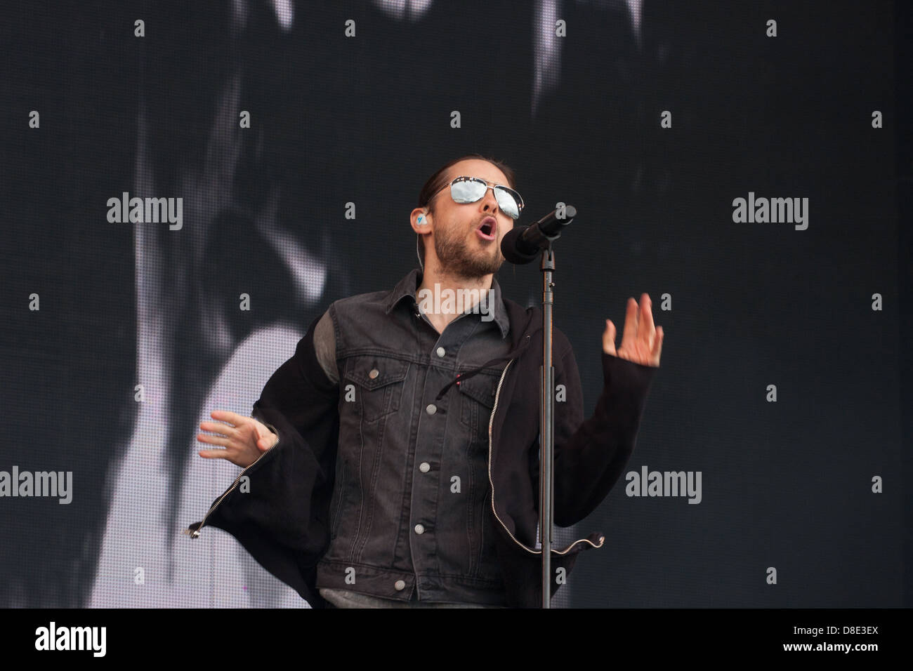 Singer jared leto 30 seconds hi-res stock photography and images - Alamy