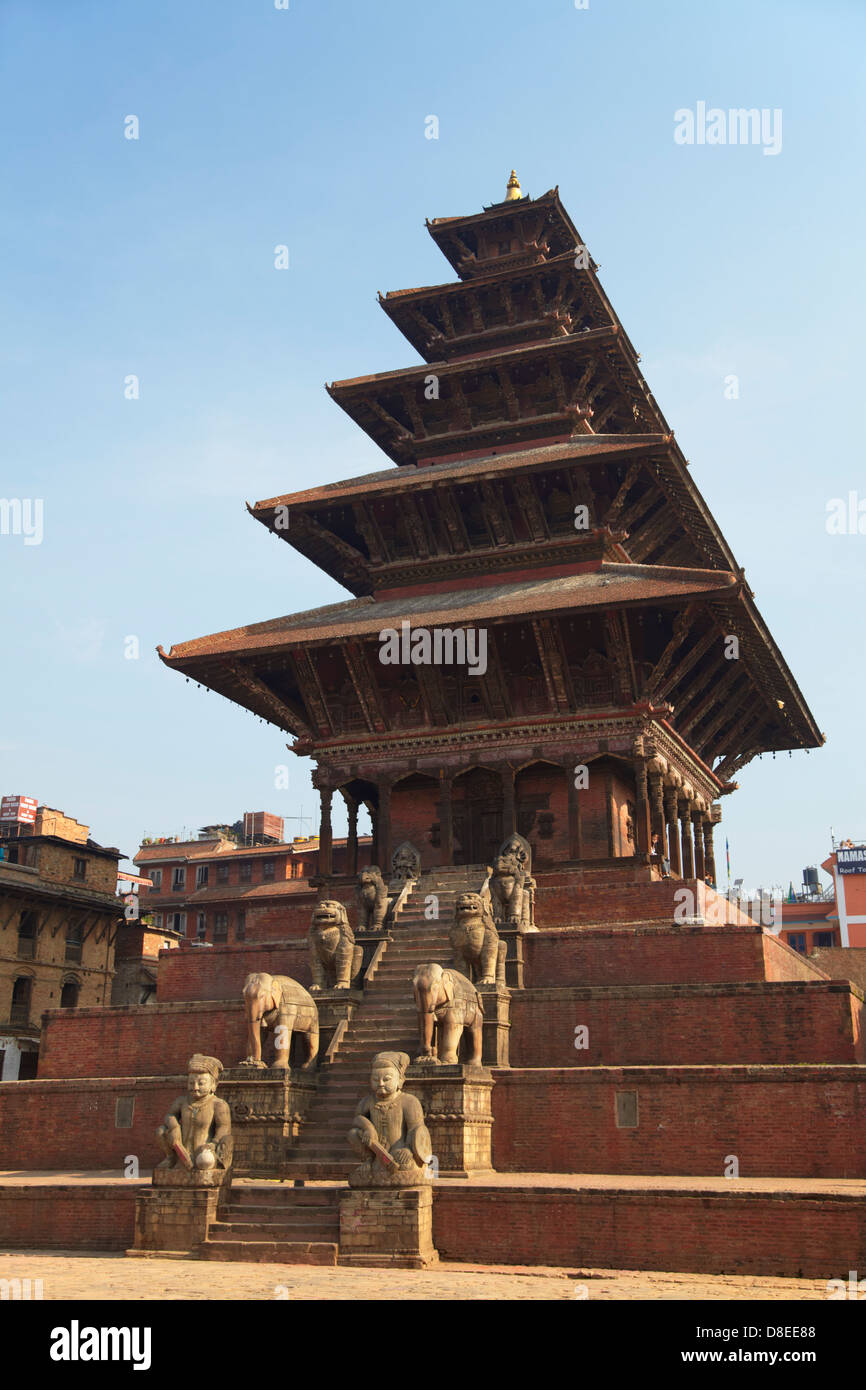 Nyatapola Temple, Taumadhi Tole, Bhaktapur (UNESCO World Heritage Site), Kathmandu Valley, Nepal Stock Photo